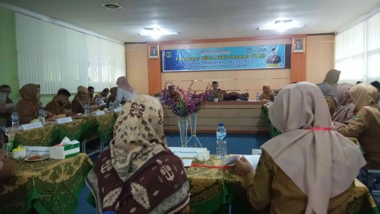 Perlukah Penilaian Akhir Sekolah?